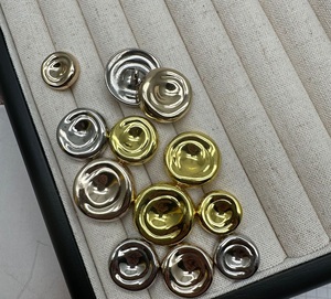 Nouveau design, boutons de couture ronds en or et argent, décoration de vêtements DIY, hip <span class=keywords><strong>hop</strong></span>, 15-23 mm, boutons en métal géométriques à tige pour manteaux, denim - Product Image 2