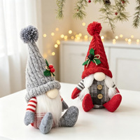 Père Noël en peluche de luxe nordique avec chapeau tricoté lumineux, poupée de Noël, cadeau pour enfants, jouet sans visage, décoration, ornement de bureau