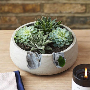 Custom Resin Outdoors Garden Planter Buddy Climbing Gray Frog Sculpture Wholesale <strong>Animal</strong> Figurine Flower Pot Hanger Decor - Product Image 5