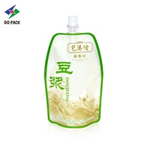 Sachets souples personnalisés avec bec verseur pour jus, emballages alimentaires en plastique de qualité alimentaire pour l'emballage de boissons liquides