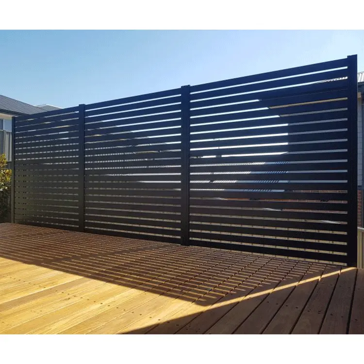 GUOYAO 6063 Aluminiumlegierung 4 × 4 individueller Farb-Stil einstellbar Garten im Freien 10 Fuß Aluminium-Zaun Linienpfosten mit Schiebe-Schlitz