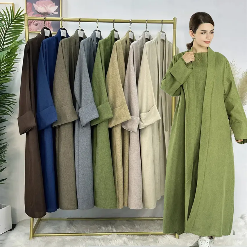 Vente en gros Abaya surdimensionnée design vêtements islamiques de luxe tissu lin ensemble d'abaya ouverte de Turquie robe de femme musulmane de Dubaï Abaya Eid