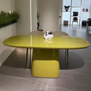 简约风格餐桌意大利设计油漆创意长方形家用餐桌椅