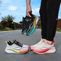 Baskets athlétiques de haute qualité pour hommes chaussures de course respirantes bon marché pour hommes vente en gros de styliste récent