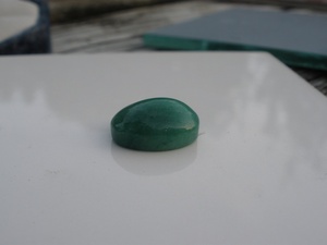Pierre précieuse ovale en émeraude verte naturelle, cabochon, 18x13mm, 13,5 Ct., huilée, d'origine brésilienne, certifiée par une tierce partie, pour la fabrication de bijoux - Product Image 4