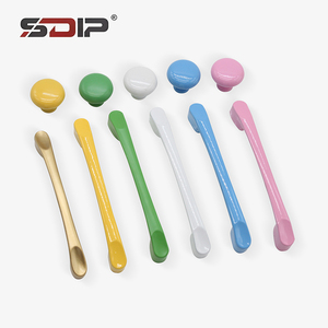 SDIP 96mm <span class=keywords><strong>per</strong></span> bambini colorato maniglia <span class=keywords><strong>per</strong></span> armadio armadio porta cassetto accessori Hardware - Product Image 1