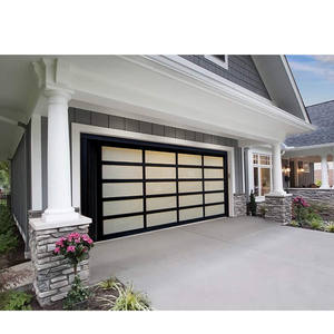 Conception sectionnelle contemporaine de <span class=keywords><strong>porte</strong></span> de <span class=keywords><strong>garage</strong></span> en aluminium de haute résistance avec les insertions en verre pour la villa et l'atelier - Product Image 1