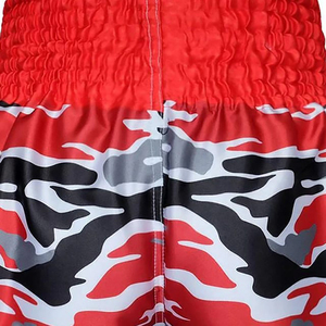 Pantalones Cortos de Muay Thai Unisex Rojos con Camuflaje Satinado, Pantalones de Entrenamiento de Kickboxing, Equipo de Combate con Camuflaje - Product Image 4