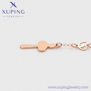 XUPING Gioielli Cina Ingrosso Collana con Ciondolo a Croce Semplice Vintage in Acciaio Inossidabile da Donna - Product Image 4