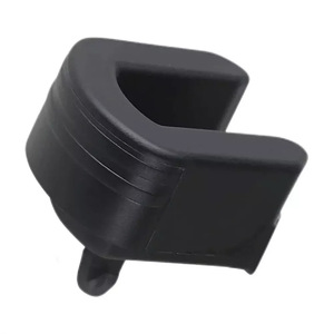 Buje de bisagra de puerta trasera Chevrolet 66143-04021 84331136, pieza de repuesto de plástico negro - Product Image 1