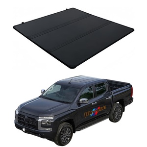 Cubierta de Aluminio Resistente a la Intemperie para <span class=keywords><strong>Camioneta</strong></span> <span class=keywords><strong>Mitsubishi</strong></span> Triton <span class=keywords><strong>L200</strong></span> <span class=keywords><strong>2023</strong></span>+, Tipo Persiana Enrollable Trifold - Product Image 1