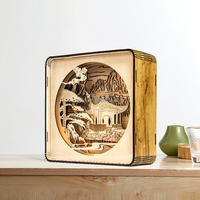 Lanterne en bois personnalisée école sculptée boîte de nuit 3D lumière LED boîte d'anime en bois cadeau pour cadeau d'anniversaire