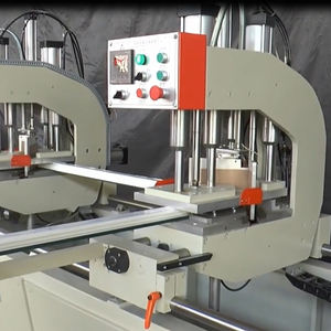 Tweekoppige Naadloze Lasmachine (Dubbele Zijde) Met Motor-Professioneel Gereedschap Voor Upvc/Pvc-Deurraamfabricage - Product Image 2