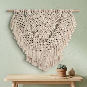 Tapiz de Pared de Macramé Bohemio con Borlas, Tejido a Mano, Triangular, Arte en Fibra, para Decoración de Sala de Estar - Product Image 1