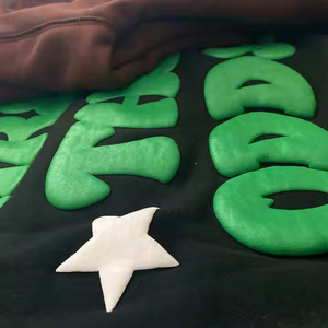 T-shirt Classique 100% Coton Grammage Lourd Impression 3D en Relief Logo Personnalisé en Mousse Impression 3D en Relief sur Écran pour Hommes - Product Image 3