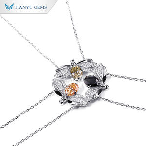 จี้สร้อยคอพลอยมอยส์ซาไนต์สีรูปแมลง ของ Tianyu ชิ้นงานเฉพาะกลุ่มและประณีต เหมาะสำหรับผู้หญิง - Product Image 3