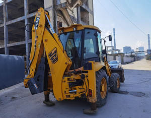 Chargeuse d'occasion JCB 3CX Chargeuse d'occasion à Shanghai Chine 95% nouvelle chargeuse sur pelleteuse 4 roues - Product Image 4