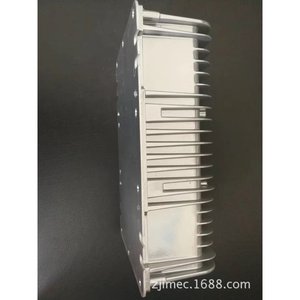 Boîtier en alliage d'aluminium avec dissipateur thermique et quatre ventilateurs pour le refroidissement de l'alimentation et de l'onduleur - Product Image 5