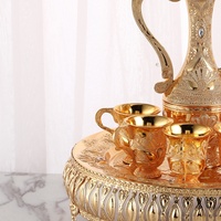 Ensemble de bouteilles et de verres à vin en or de style européen Design moderne pour l'hôtel ou la maison Banquet Utilisation directe d'approvisionnement en usine