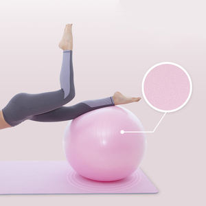 Balle de yoga ronde en PVC épaissie balle de fitness anti-déflagrante pour l'équilibre des exercices de gymnastique et le Pilates pour les femmes enceintes et les enfants - Product Image 4
