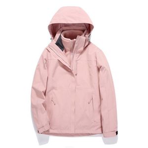 Chaqueta Cortavientos de Nailon de Diseño Moderno con Bordado de Lana, Hecha a Medida, de Alta Calidad, con Cierre de Cremallera y Detalles en Cuero Suave - Product Image 2