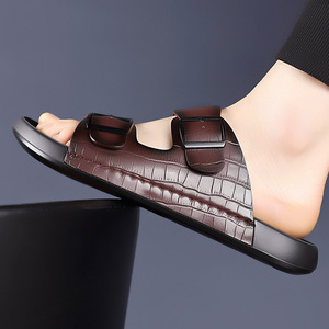 Sandalias de verano versátiles de cuero genuino con una sola correa para hombre, antideslizantes, casuales, para exteriores, playa, pantuflas para hombre - Product Image 2