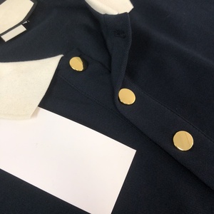 Polo à manches courtes pour homme, style vintage rayé, coupe ajustée, 100 % coton, luxe et décontracté, inspiré de Gucci. - Product Image 5