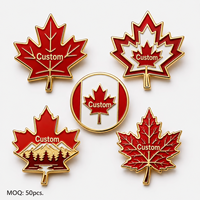 Vente en gros d'épingles en émail personnalisées avec feuille d'érable canadienne, motif d'érable rouge classique, badges souvenirs en métal