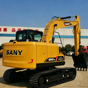 Nouvelle pelle sur chenilles polyvalente SV13SC de 13,5 tonnes pour le développement de sites d'enfouissement et les travaux de recouvrement des déchets - Product Image 4
