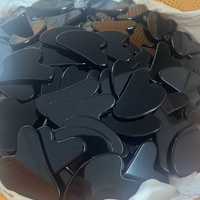 Planche de massage Gua Sha en obsidienne en forme de cœur, pour le visage, avec rouleau, provenance Guangdong, pour le commerce international et les diffusions en direct