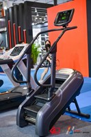 2025 Strongway Fitness Peralatan Kebugaran Komersial Stair Master Stepper Mesin Pemanjat Tangga