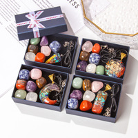 Coffret Cadeau de Cristaux Naturels de Madagascar avec Pierres Colorées et Spécimens de Minerais en Forme de Prisme Hexagonal - Vente en Gros