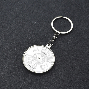 Llavero con Calendario Perpetuo 2026, Llavero de Metal Personalizado con Calendario Perpetuo para Recuerdos de Boda, Llavero con Abrebotellas - Product Image 5
