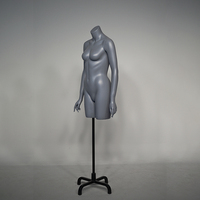 Halbe Größe Weiblicher Oberkörper Schaufensterpuppe Torso Form Halbe Größe Schneiderpuppe Europäische Original Stehende Pose Schaufenster-Display-Ständer