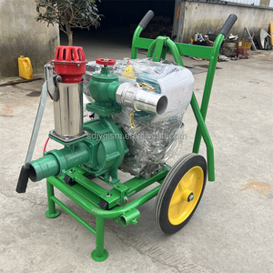 La pompe à <span class=keywords><strong>eau</strong></span> diesel <span class=keywords><strong>de</strong></span> type 195 à double turbine <span class=keywords><strong>de</strong></span> 3 pouces est utilisée pour l'<span class=keywords><strong>aspiration</strong></span> d'<span class=keywords><strong>eau</strong></span> haute pression dans les canons à <span class=keywords><strong>eau</strong></span>. - Product Image 5