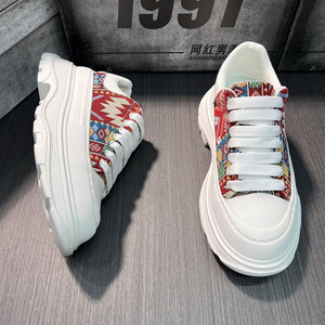 Nouveau modèle 2026, directement de l'usine : Chaussures pour hommes de printemps, très tendance, grandes tailles, rehaussantes - Product Image 1