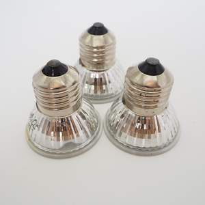 <span class=keywords><strong>Lampe</strong></span> chauffante Tortue Dos Soleil Chauffage Thérapie Élevage <span class=keywords><strong>Plante</strong></span> Pet Ramper <span class=keywords><strong>Lampe</strong></span> Solaire <span class=keywords><strong>Halogène</strong></span> <span class=keywords><strong>Lampe</strong></span> - Product Image 4