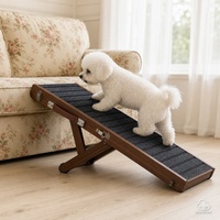 Rampe pour animaux de compagnie en bois de noyer robuste et moderne, pliable, surface moquettée antidérapante, facile à ranger, pour l'intérieur