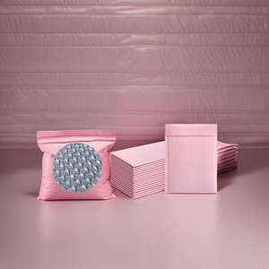 USA Kho Biểu Tượng Tùy Chỉnh Gửi Thư Túi Đẹp In Ấn Sốc Bằng Chứng Nhựa Phong Bì Độn Bong Bóng Nhiều Bong Bóng Đá Quý Mỹ Phẩm - Product Image 4