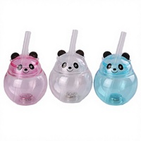 Bouteille d'eau en plastique écologique de 500 ml avec lumière LED personnalisée, en forme d'ours, moderne, pour enfants, avec paille et couvercle