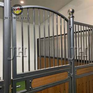 永久竹馬ストールフロントヒンジ付きドアヨーロッパ高級馬安定フロントパネル馬の納屋 - Product Image 4