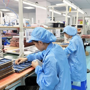 บริการประกอบแผงวงจรพิมพ์ Haoyu PCBA แบบ SMT และ DIP พร้อมบริการบัดกรีหลังประกอบ โรงงานเซินเจิ้น รับออกแบบและผลิตแผงวงจรพิมพ์สำหรับอุปกรณ์อิเล็กทรอนิกส์สำหรับผู้บริโภค - Product Image 1