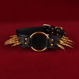 Collar BDSM de Cuero PU con Púas Metálicas y Anillo en O, Gargantilla Ajustable para Juegos de Bondage - Product Image 2