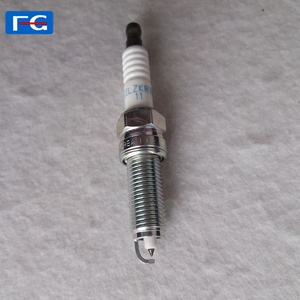 Bougie d'allumage Iridium de qualité supérieure SILZKR6B-11 18846-11060 SILZKFR8C7S OEM A004159700 Bougie d'allumage automatique iridium dans la prise de moteur de voiture - Product Image 5
