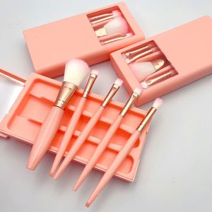 แป้งรองพื้นแบบพกพา ชุดแปรงแต่งหน้าขนาดเล็กสำหรับเดินทาง ชุดแปรงปัดแก้ม ชุดแปรงแต่งหน้า - Product Image 1