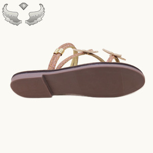 Nouvelles sandales et pantoufles d'été pour femmes, design décontracté, durables, respirantes, ornées de cristaux, légères, vente en gros - Product Image 6