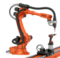 Robot de soudage 6 axes SR220/2700, 220 kg, 2701 mm ±0,06 mm, avec torche de soudage et positionneur pour l'assemblage de la carrosserie