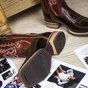 Vente en gros <span class=keywords><strong>de</strong></span> bottes <span class=keywords><strong>de</strong></span> cow-boy en cuir <span class=keywords><strong>de</strong></span> vache fille Goodyear Welt bout carré femmes bottines <span class=keywords><strong>de</strong></span> Style occidental chaussures durables - Product Image 6