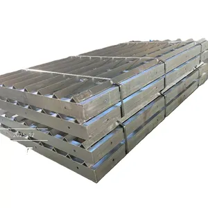 Griglia raschiatrice per fango da passare sopra |   Barra Antirumore a Denti a V |   Zincato a caldo |   Carico di 80 tonnellate |   Pulizia delle Ruote nei Cantieri Edili - Product Image 1