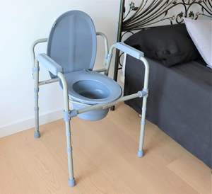 Commode de sécurité grise réglable 3 en 1 <span class=keywords><strong>pour</strong></span> adultes, seniors, best-seller <span class=keywords><strong>pour</strong></span> <span class=keywords><strong>Amazon</strong></span>, chaise de pot, urinoir, équipement de sécurité <span class=keywords><strong>pour</strong></span> la salle de bain - Product Image 6